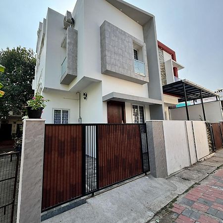Ayurville Homestay Kochi Bagian luar foto